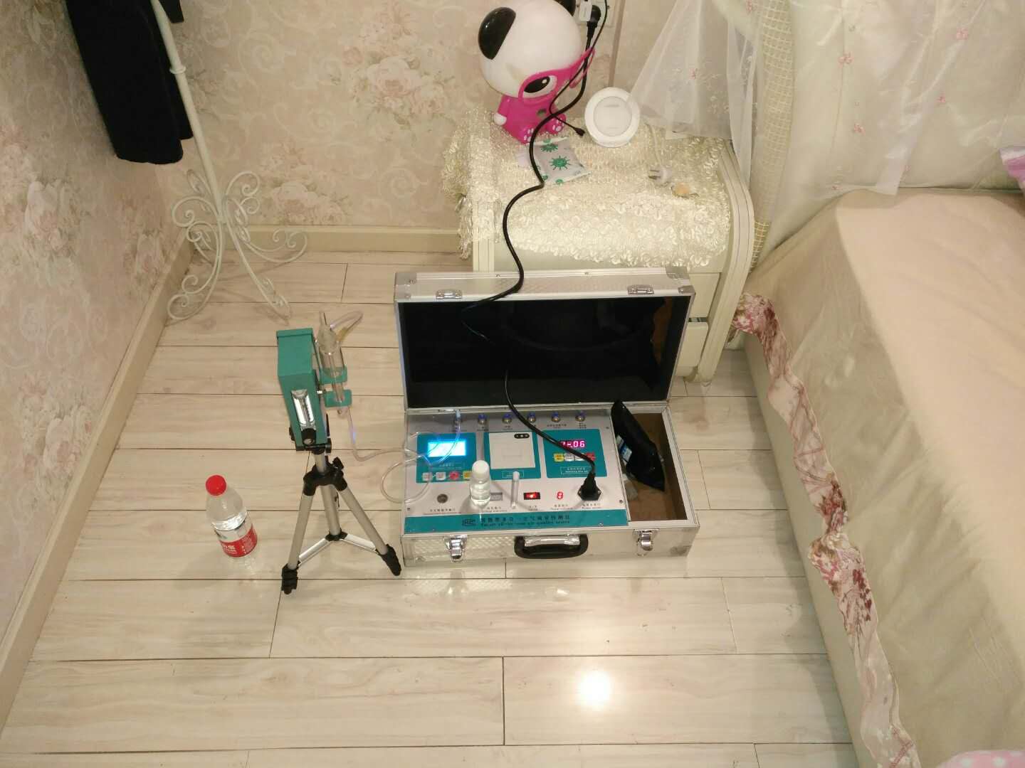 武漢市嘉凈鴻環(huán)?？萍加邢薰? style=