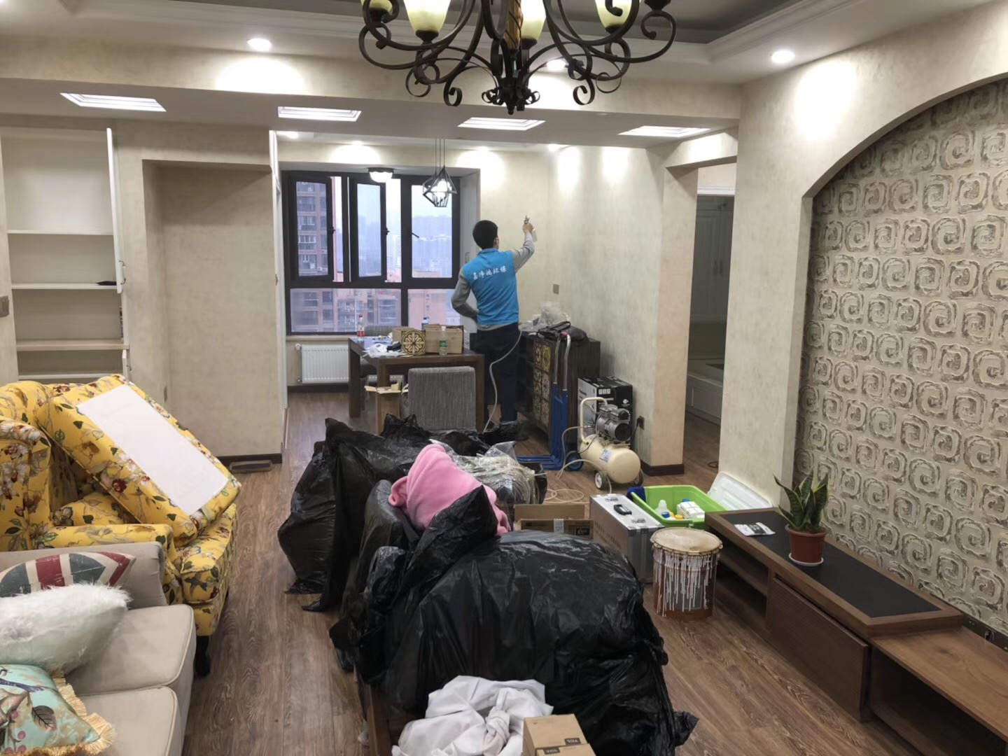 武漢市嘉凈鴻環(huán)?？萍加邢薰? style=