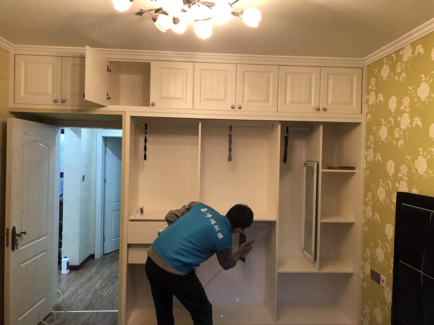 武漢市嘉凈鴻環(huán)?？萍加邢薰? style=