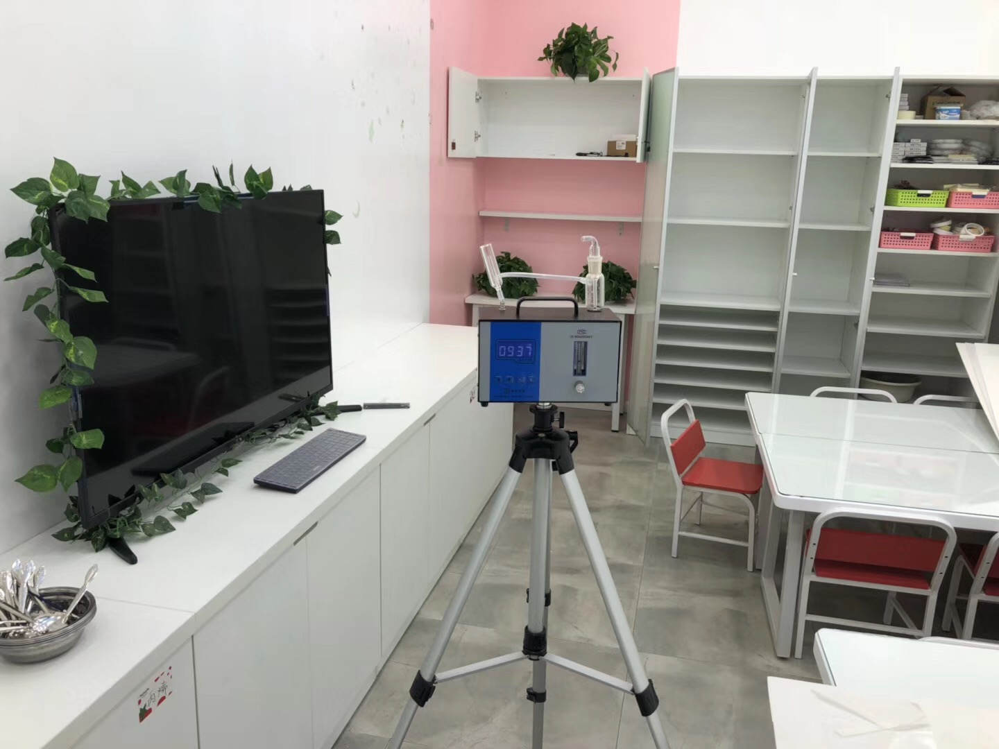 武漢市嘉凈鴻環(huán)?？萍加邢薰? style=