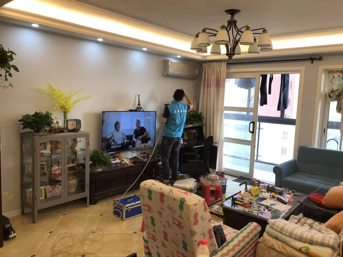 武漢市嘉凈鴻環(huán)?？萍加邢薰? style=