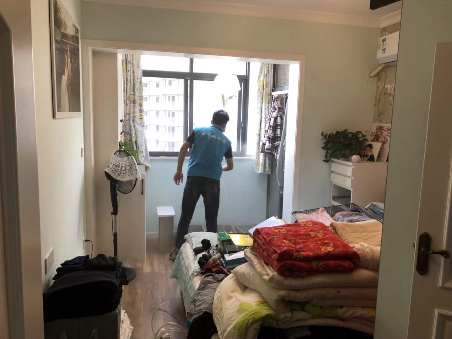 武漢市嘉凈鴻環(huán)?？萍加邢薰? style=