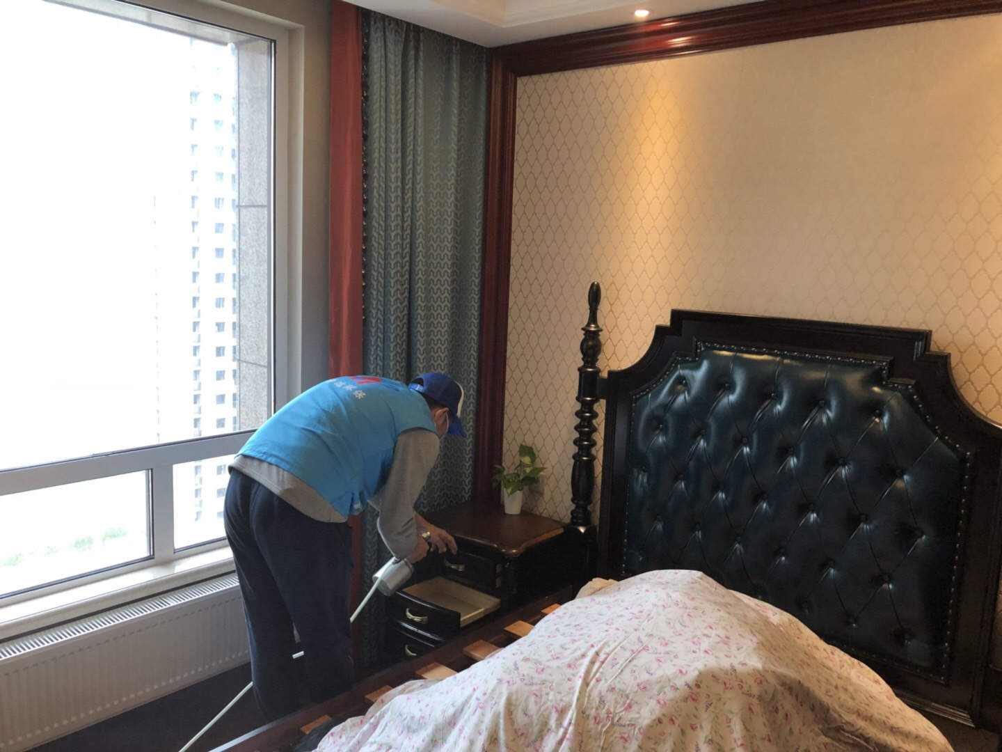 武漢市嘉凈鴻環(huán)?？萍加邢薰? style=