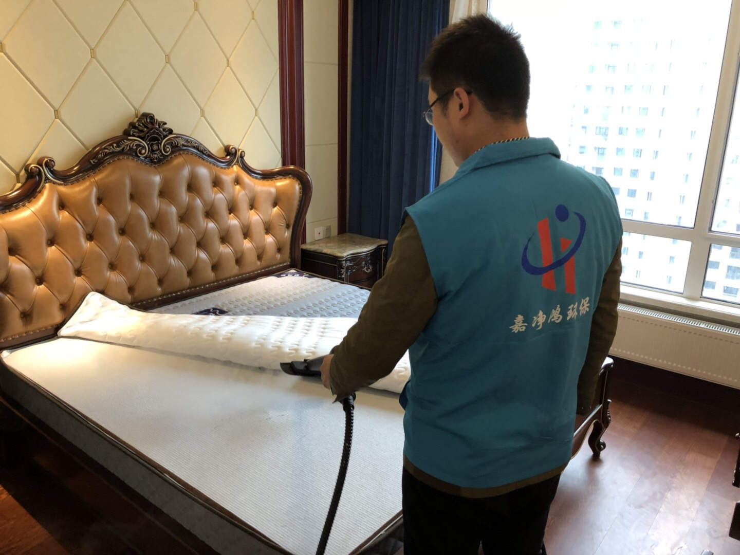 武漢市嘉凈鴻環(huán)?？萍加邢薰? style=