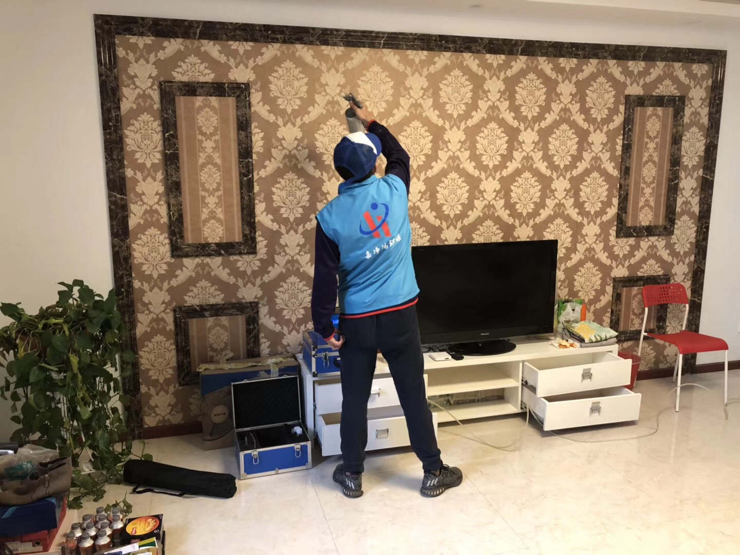 武漢市嘉凈鴻環(huán)?？萍加邢薰? style=