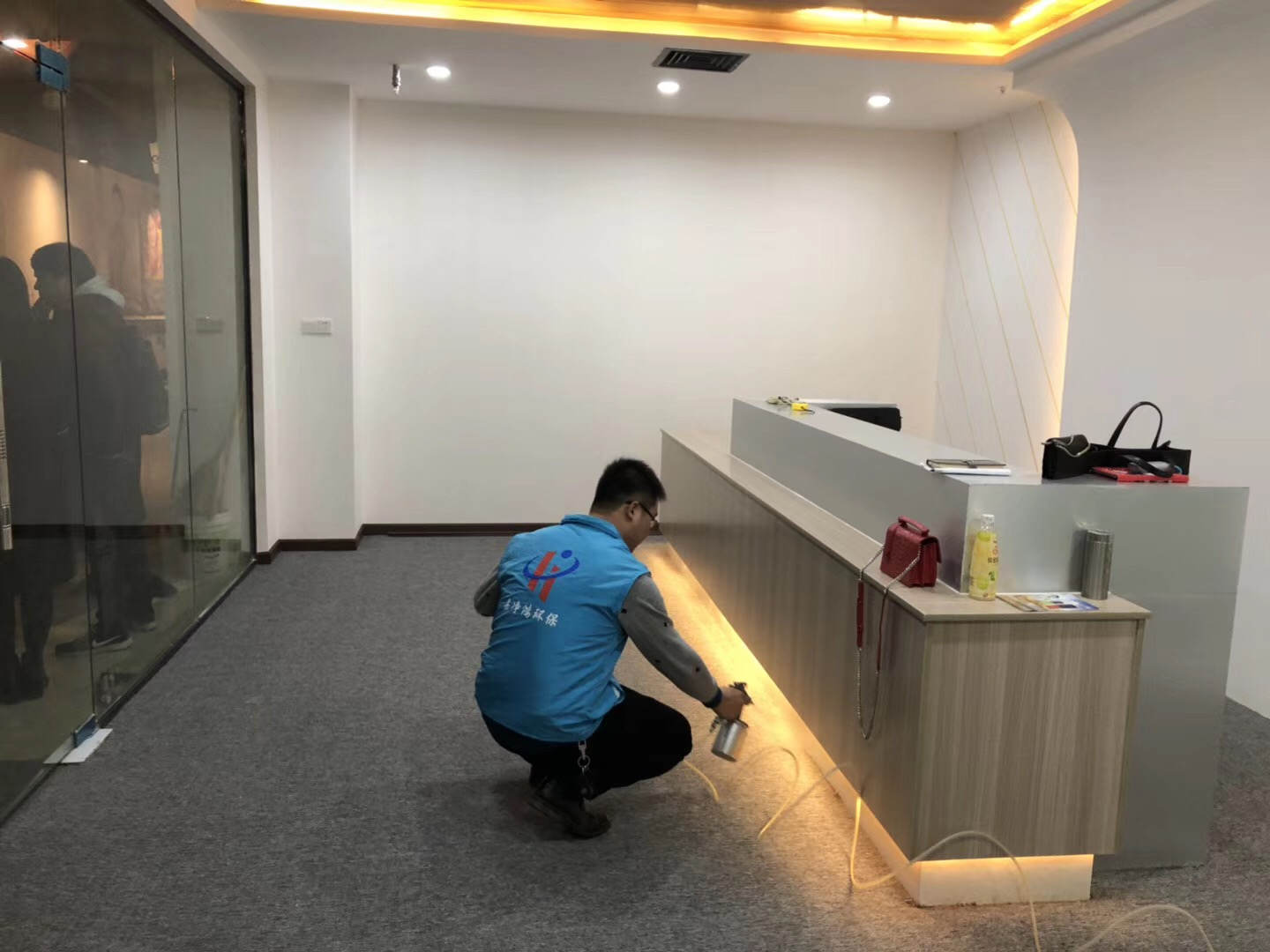 武漢市嘉凈鴻環(huán)?？萍加邢薰? style=