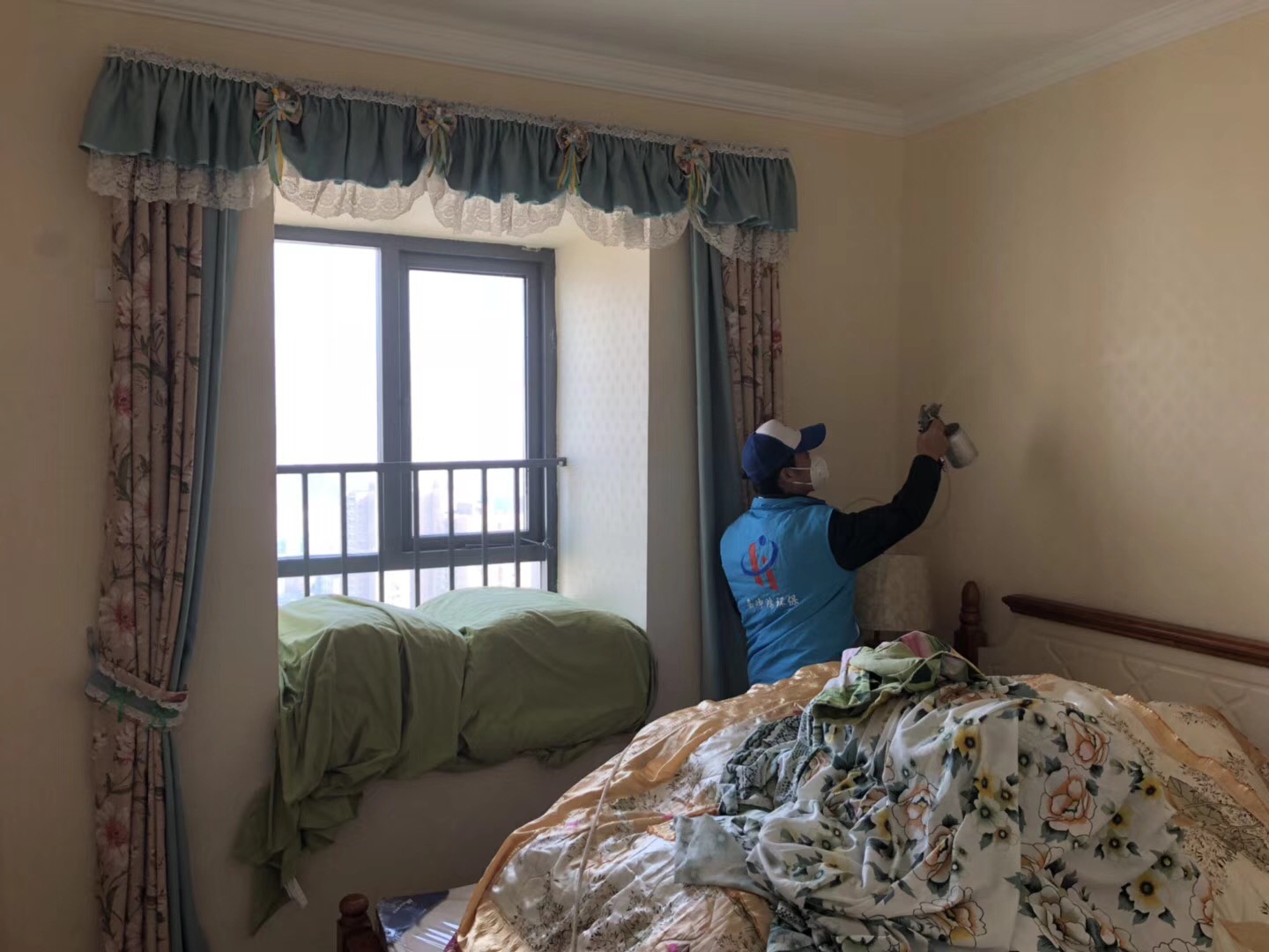 武漢市嘉凈鴻環(huán)?？萍加邢薰? style=