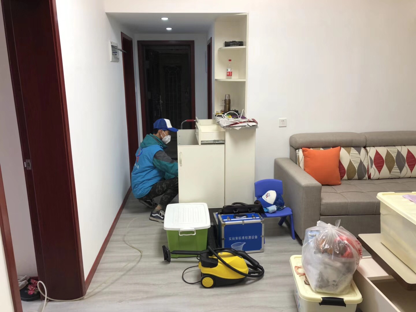 武漢市嘉凈鴻環(huán)?？萍加邢薰? style=