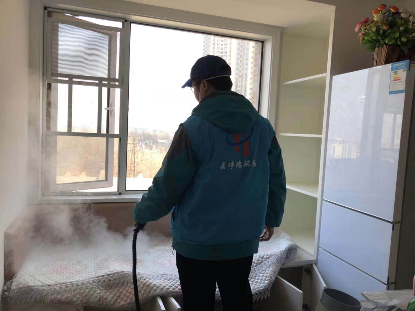 武漢市嘉凈鴻環(huán)?？萍加邢薰? style=