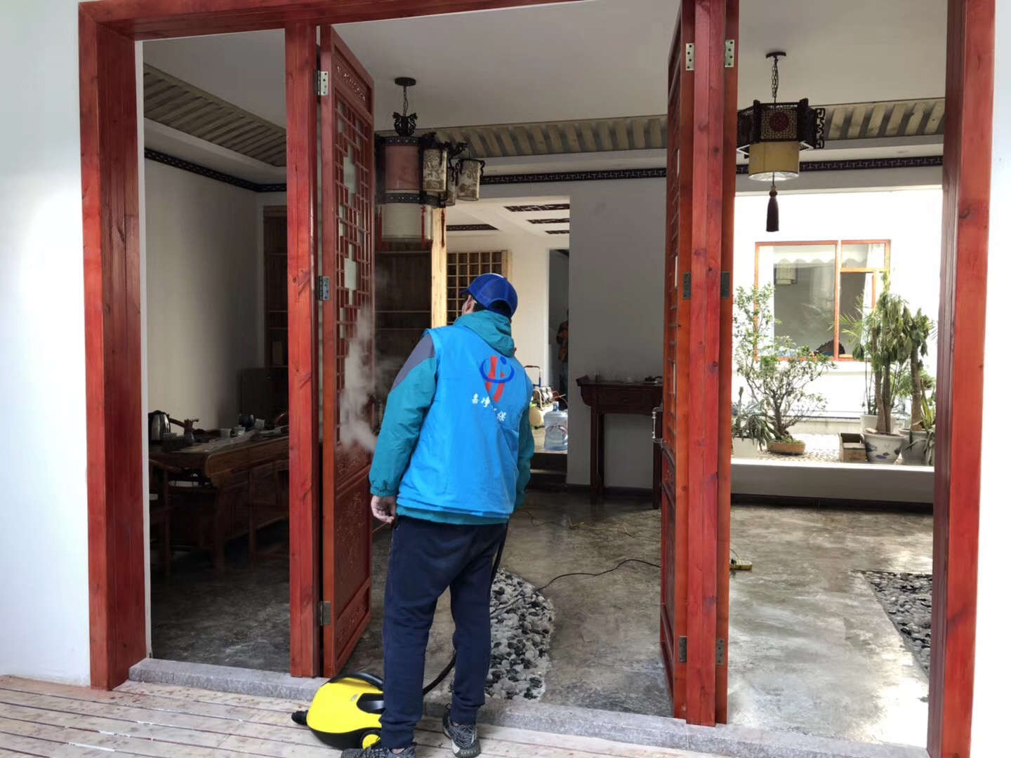 武漢市嘉凈鴻環(huán)?？萍加邢薰? style=