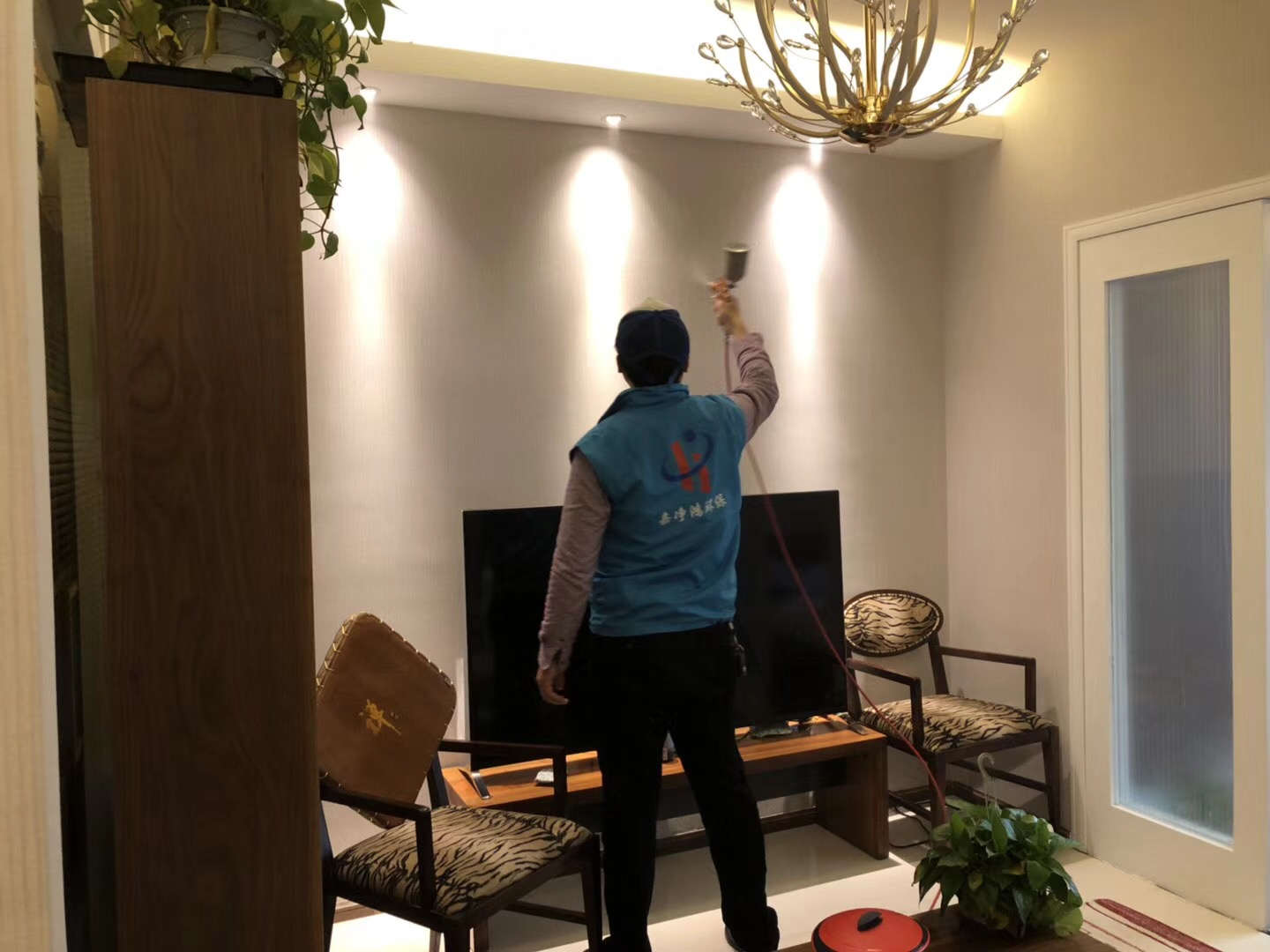 武漢市嘉凈鴻環(huán)?？萍加邢薰? style=