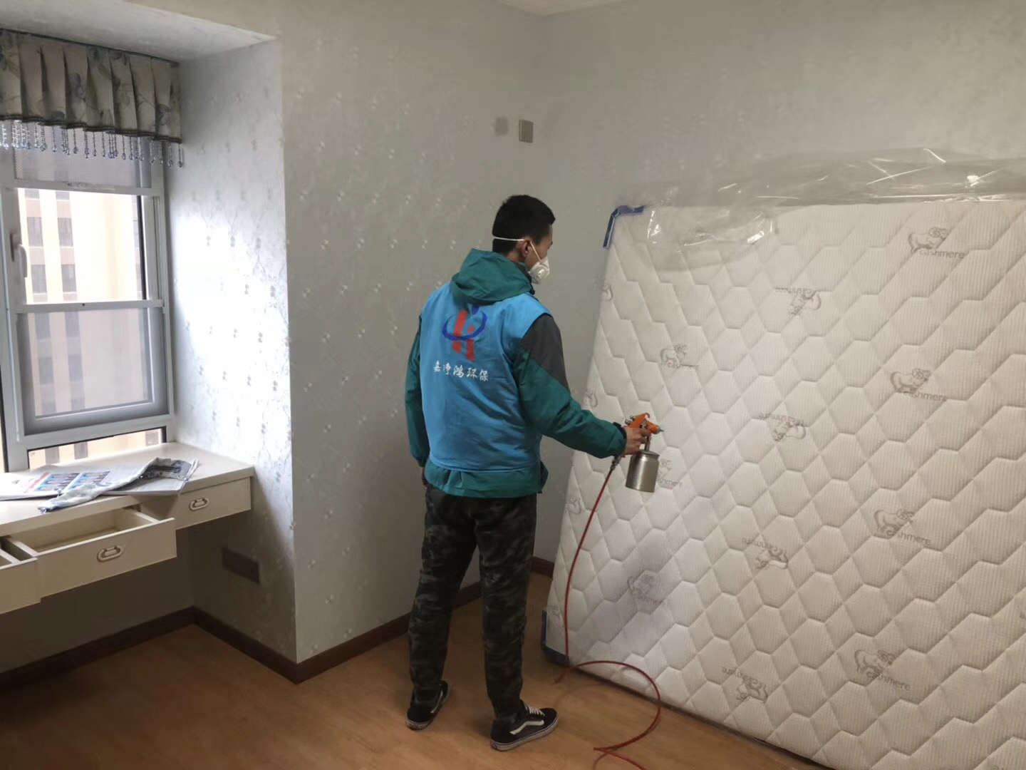 武漢市嘉凈鴻環(huán)?？萍加邢薰? style=