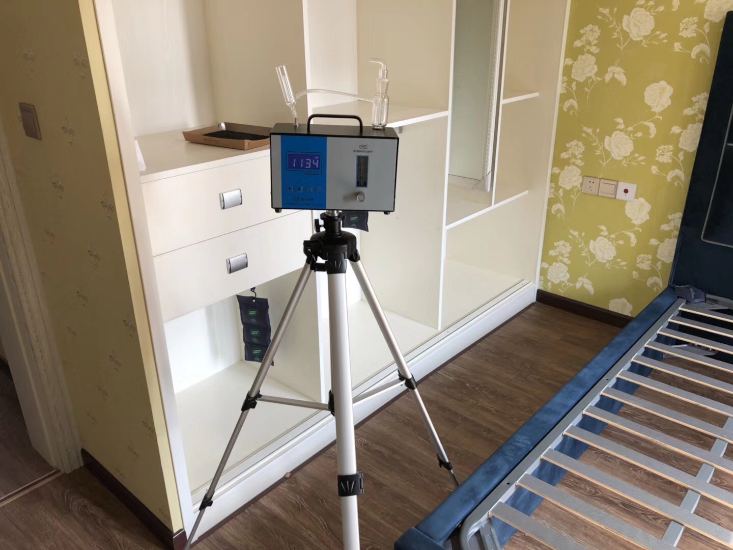 武漢市嘉凈鴻環(huán)?？萍加邢薰? style=