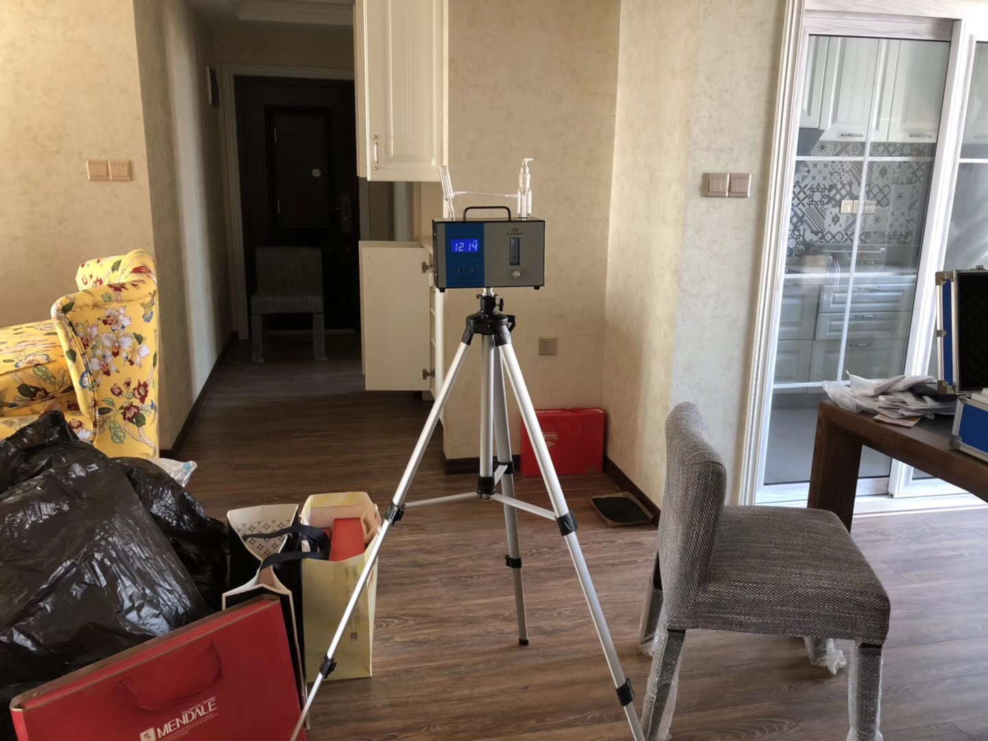 武漢市嘉凈鴻環(huán)?？萍加邢薰? style=