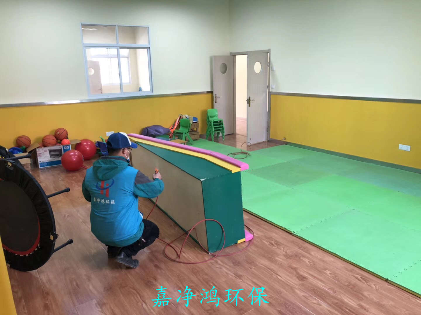 武漢市嘉凈鴻環(huán)?？萍加邢薰? style=