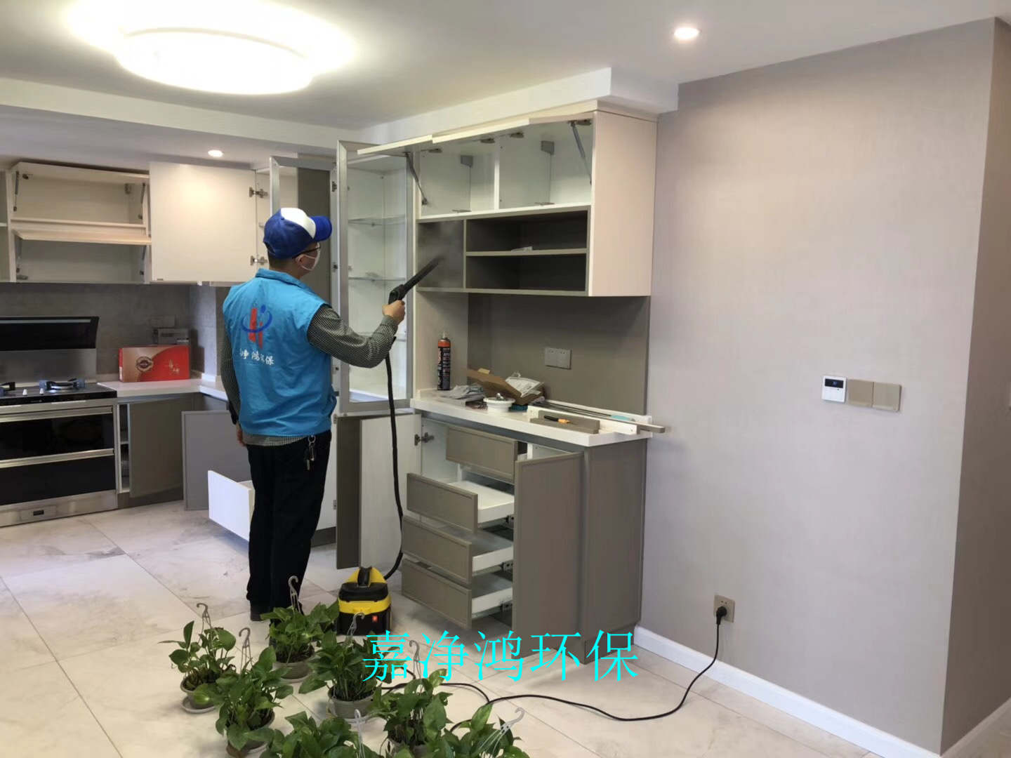 武漢市嘉凈鴻環(huán)?？萍加邢薰? style=