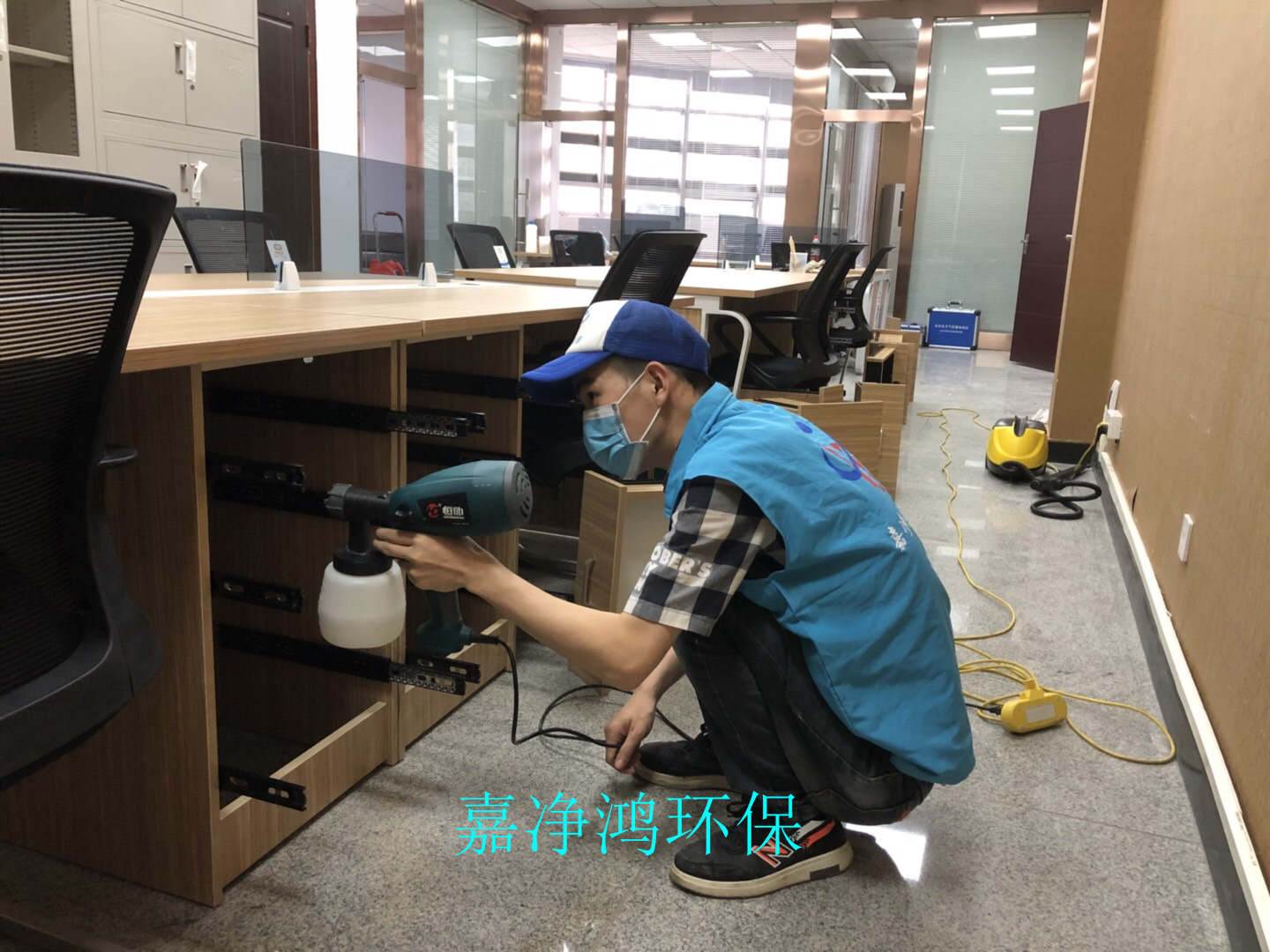 武漢市嘉凈鴻環(huán)?？萍加邢薰? style=